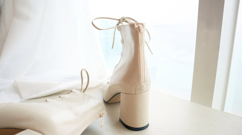 Ballerina Lace-up Boots