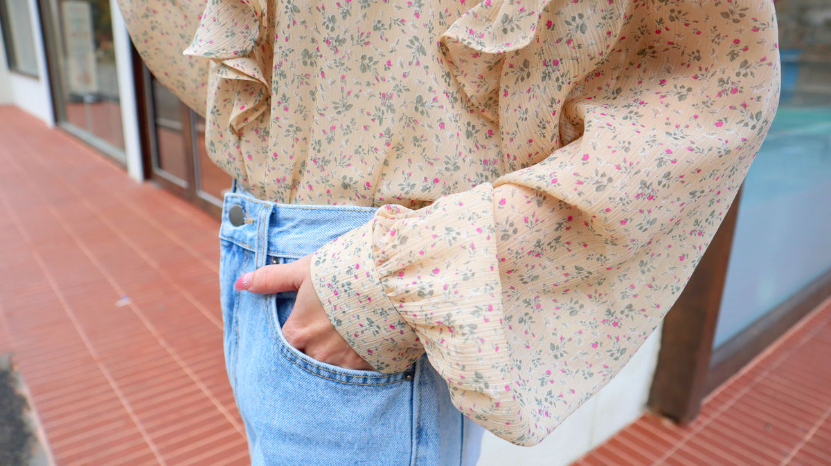 Camomile Pops Chiffon Blouse