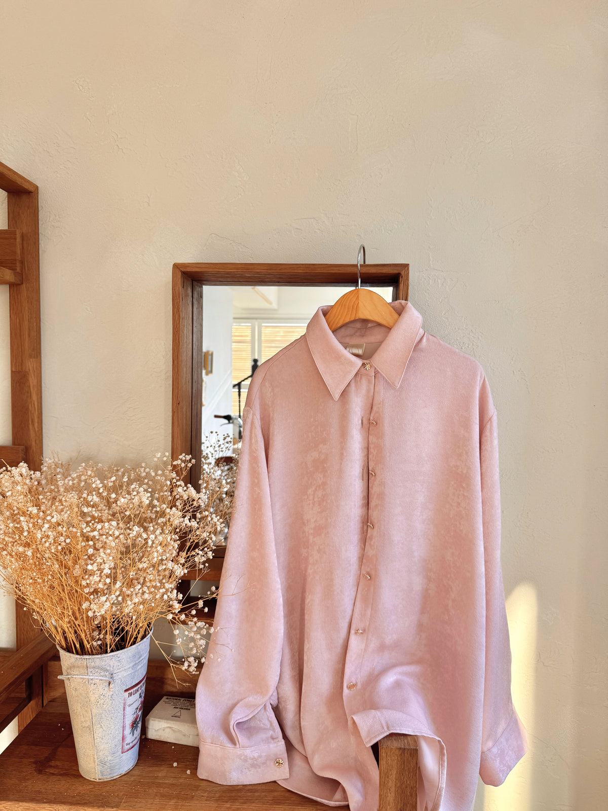 < M A D E >Velvet Luxe Coat Blouse