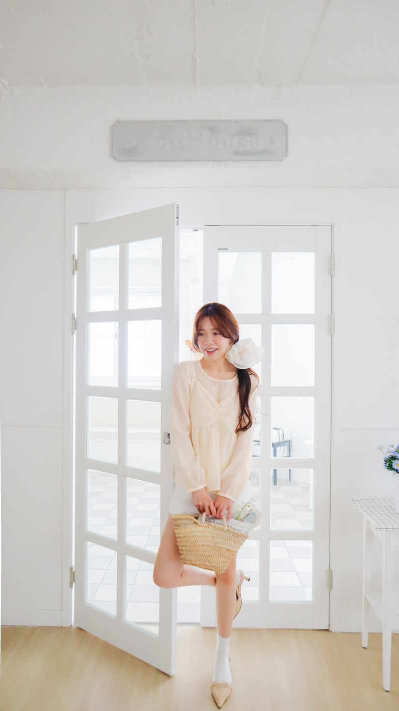 < M A D E > Tie-Up Jewel Twin Set