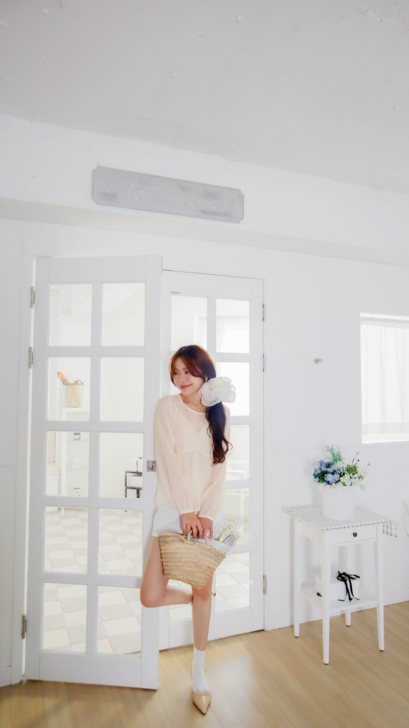 < M A D E > Tie-Up Jewel Twin Set