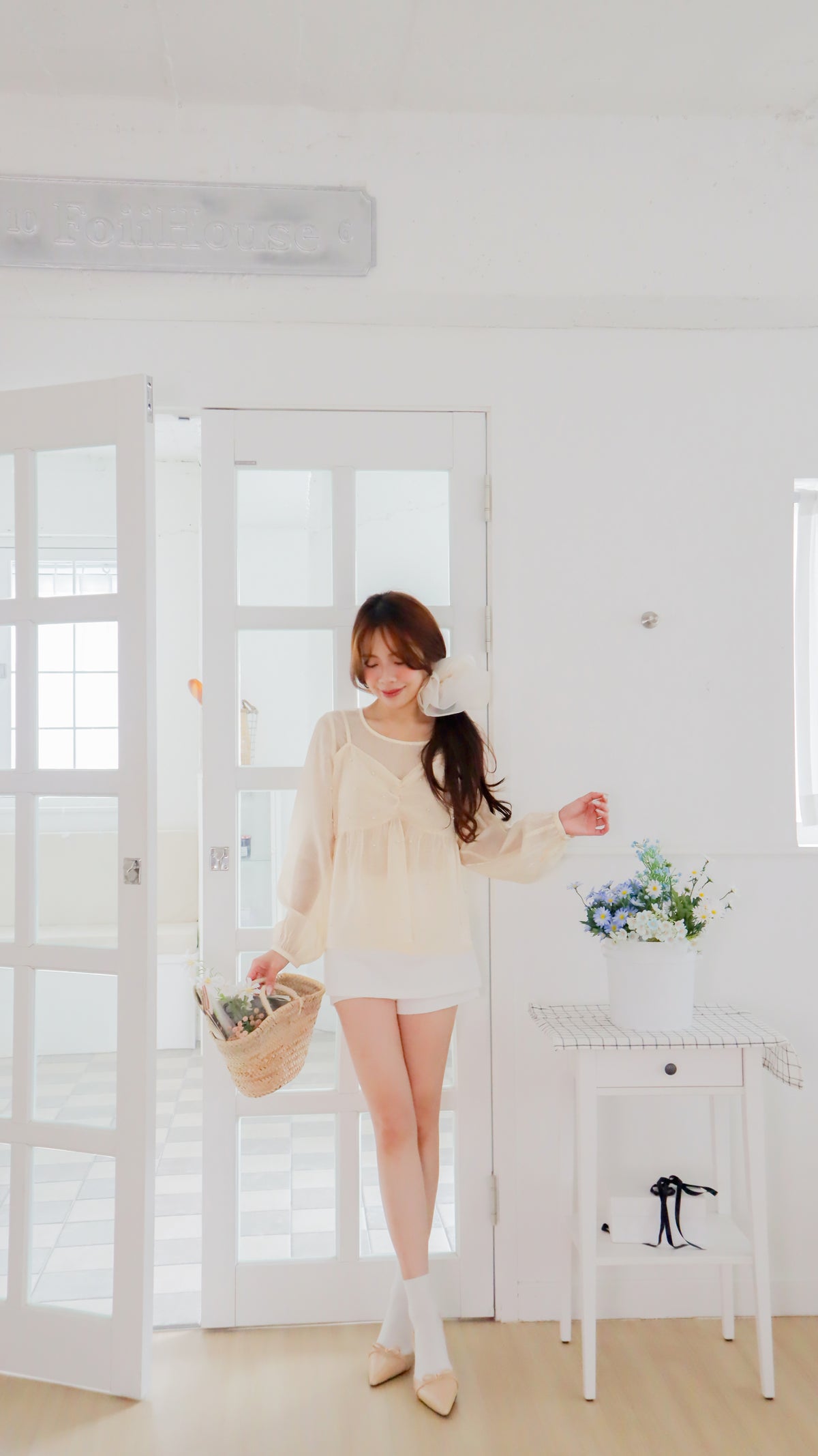 < M A D E > Tie-Up Jewel Twin Set
