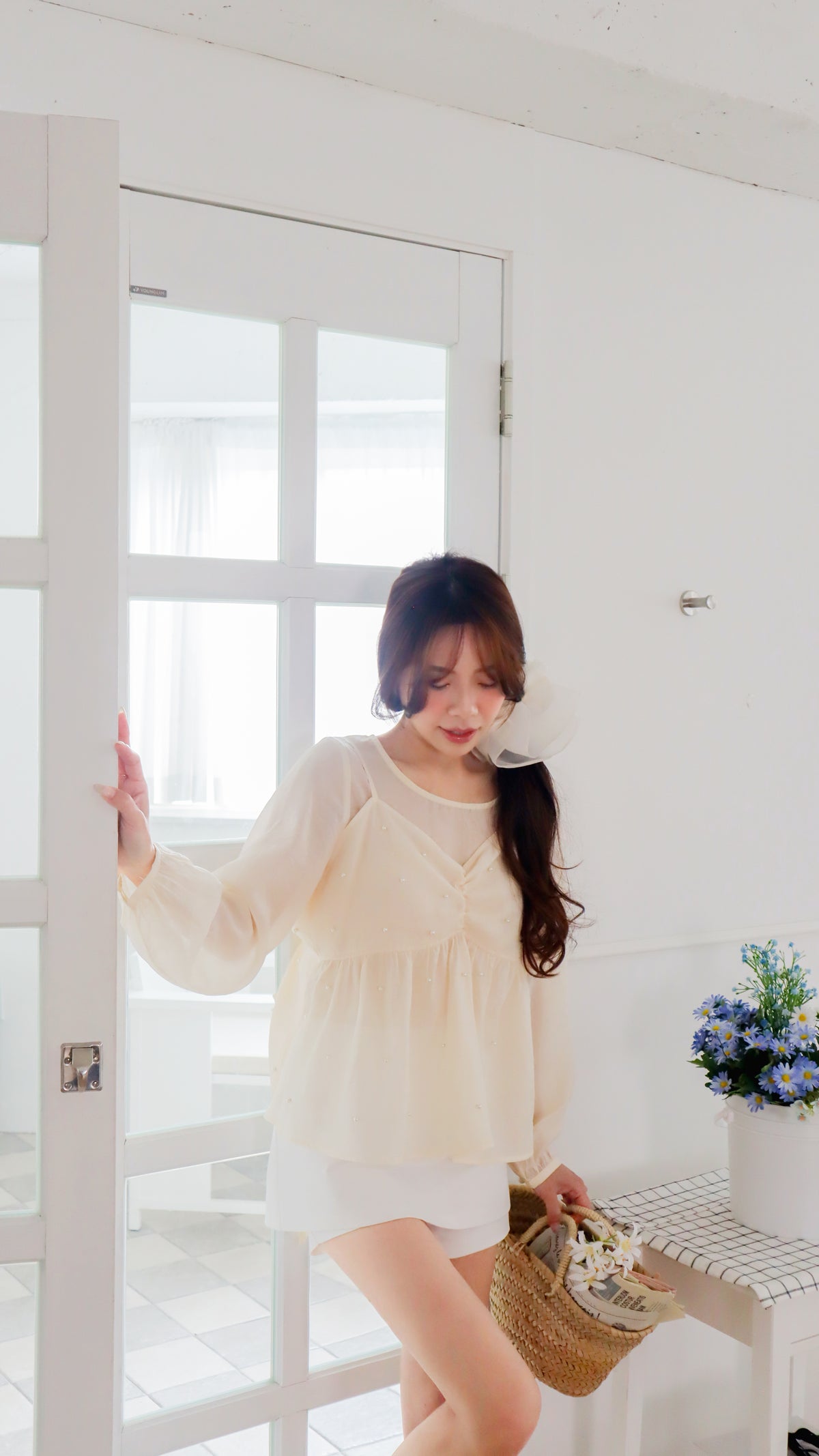 < M A D E > Tie-Up Jewel Twin Set
