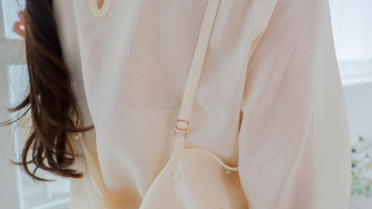 < M A D E > Tie-Up Jewel Twin Set