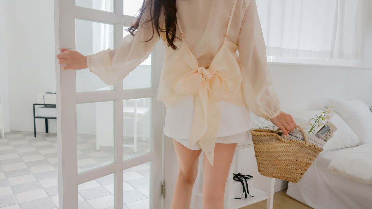 < M A D E > Tie-Up Jewel Twin Set