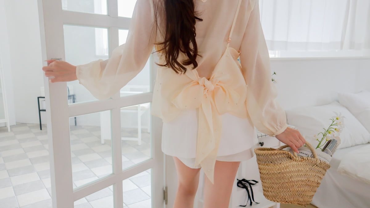 < M A D E > Tie-Up Jewel Twin Set