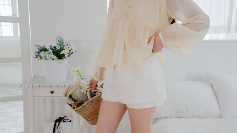 < M A D E > Tie-Up Jewel Twin Set