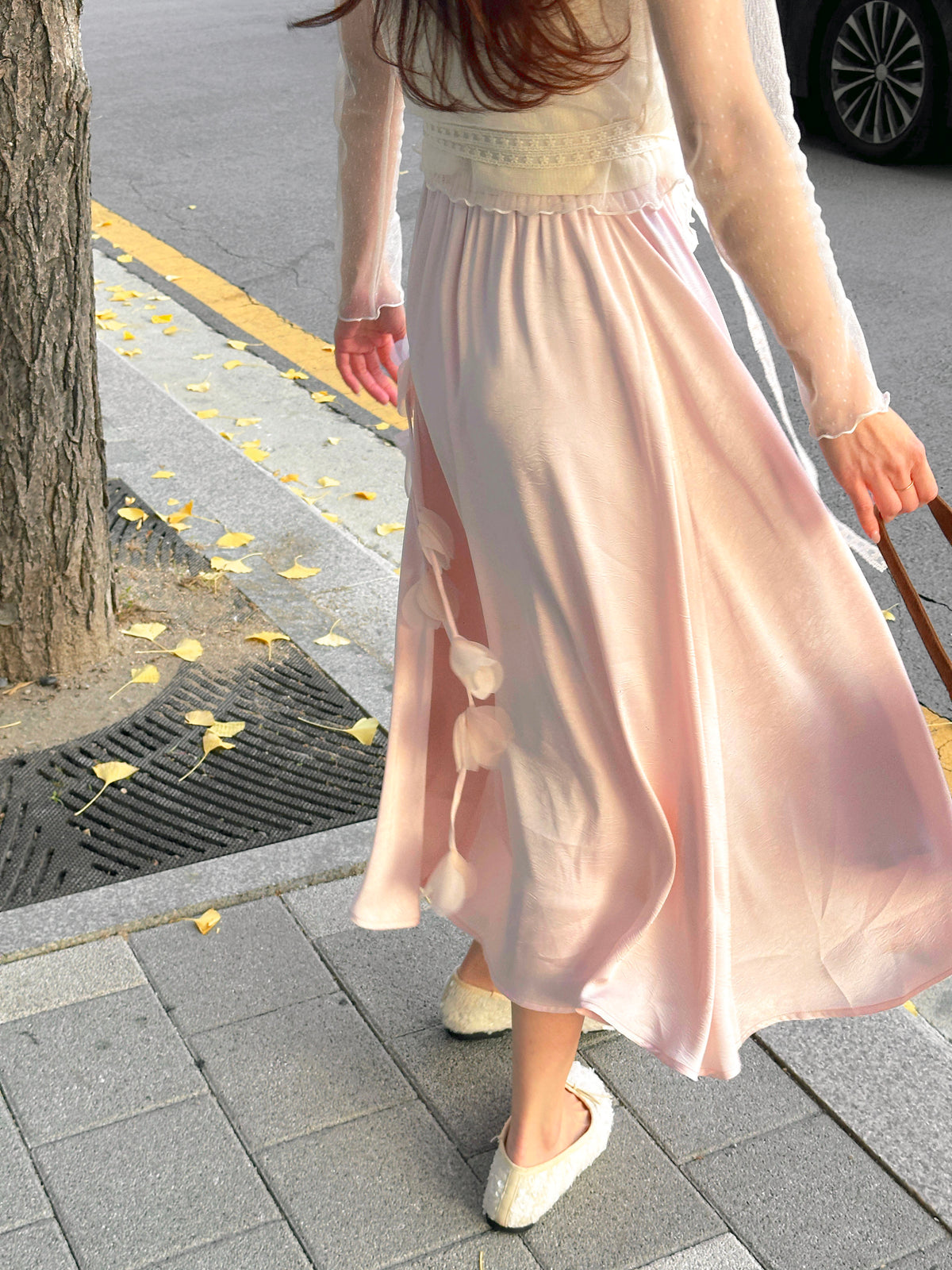 < M A D E > Petals Rain Satin Skirt