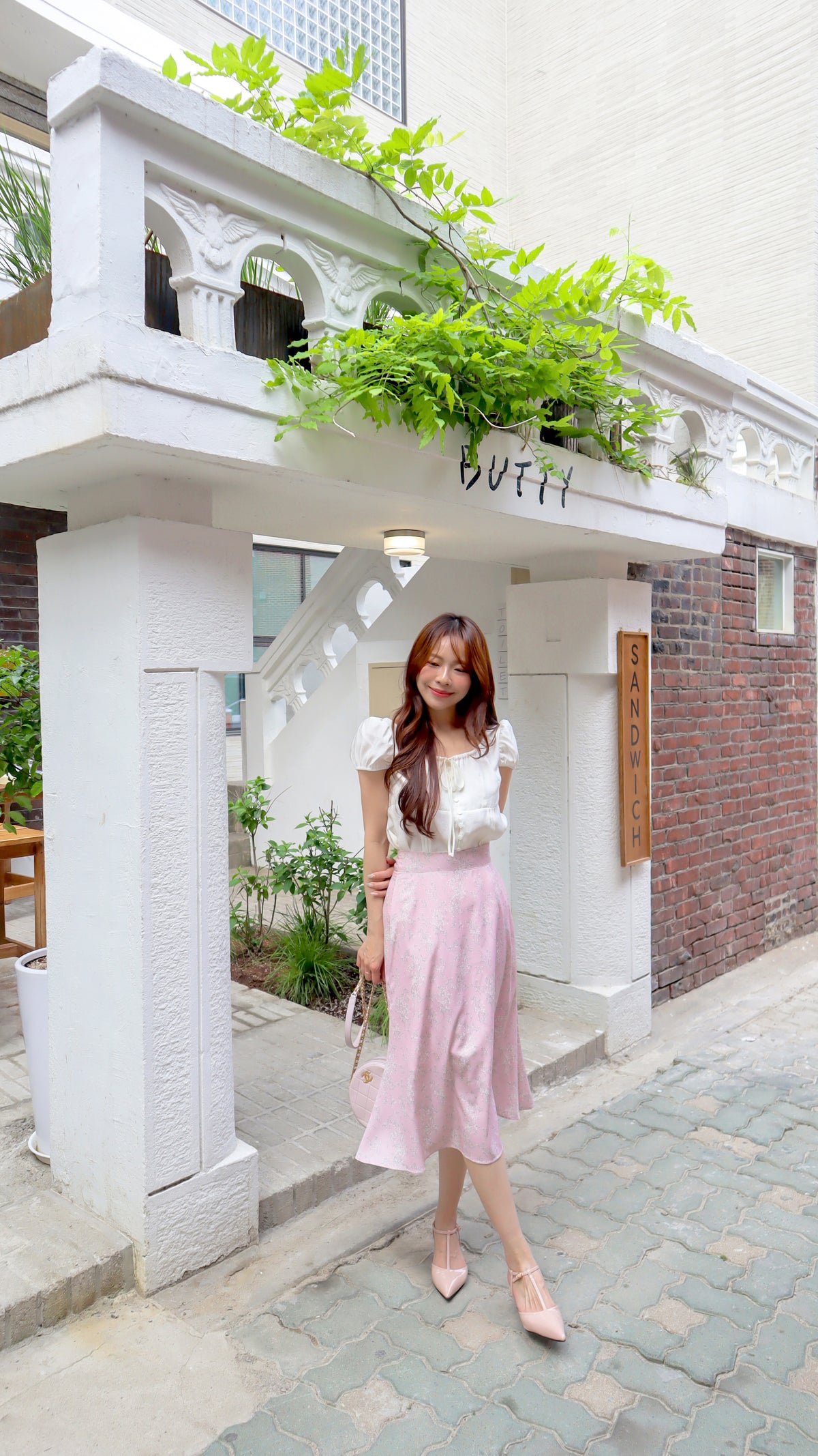 The Bleached Linen Blouse