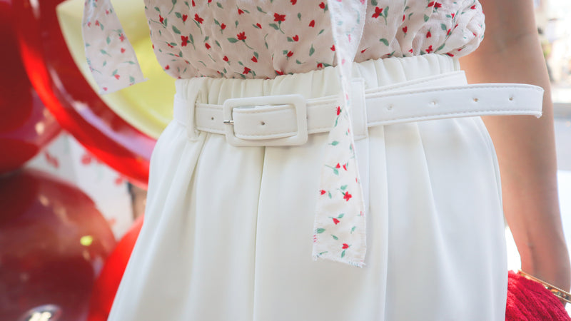 < M A D E > Noble Flare White Slacks