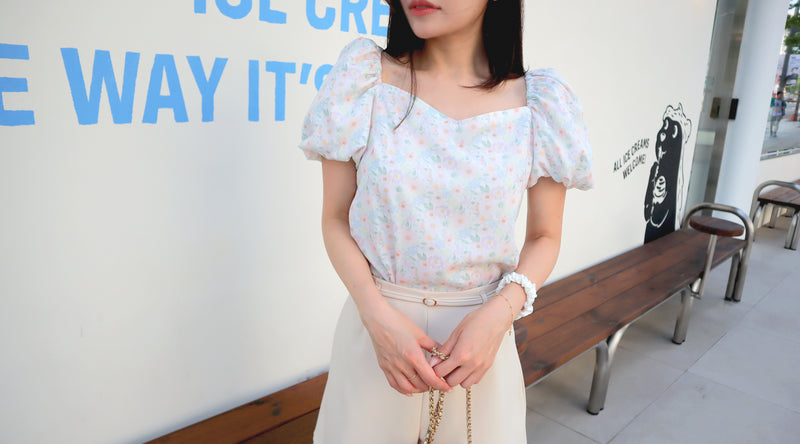 < M A D E > Pastel Cream Bubble Blouse