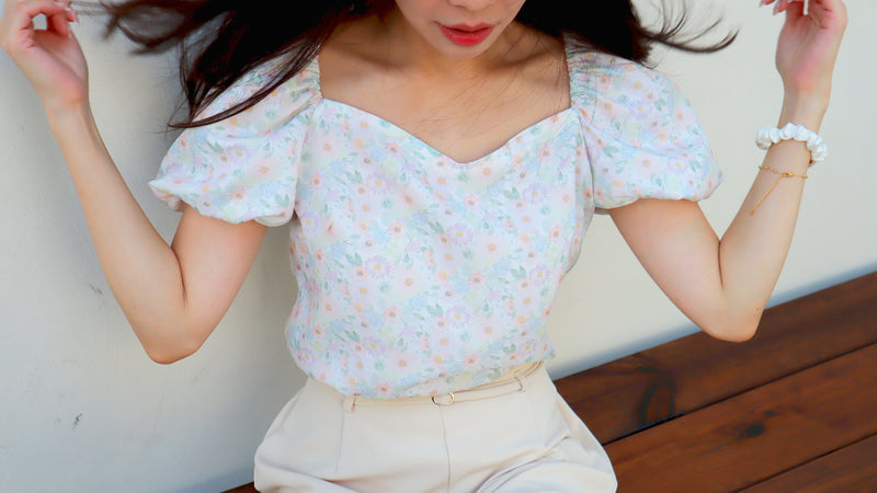 < M A D E > Pastel Cream Bubble Blouse