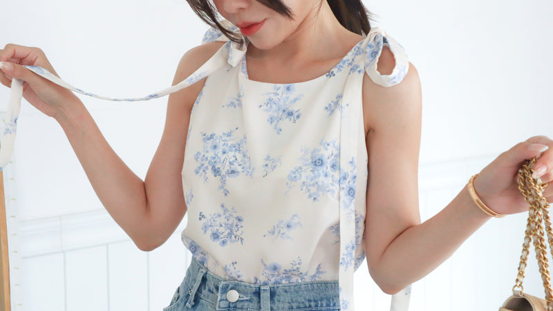 < M A D E > The Porcelain Silky Vest