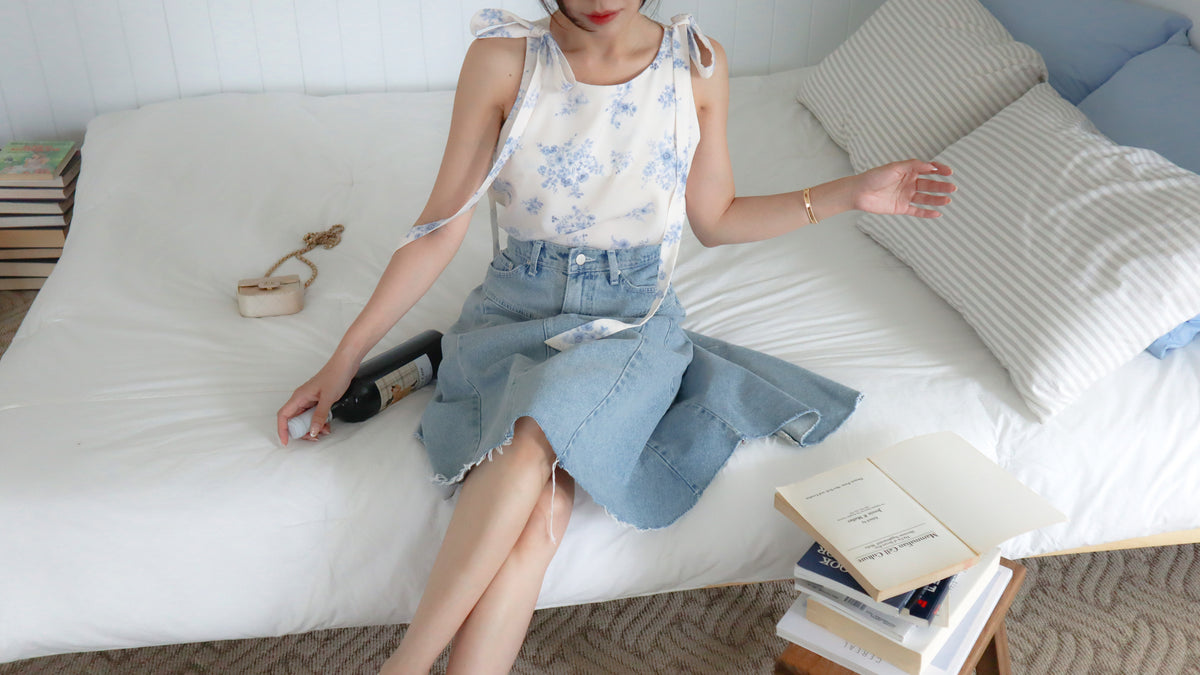 < M A D E > The Porcelain Silky Vest