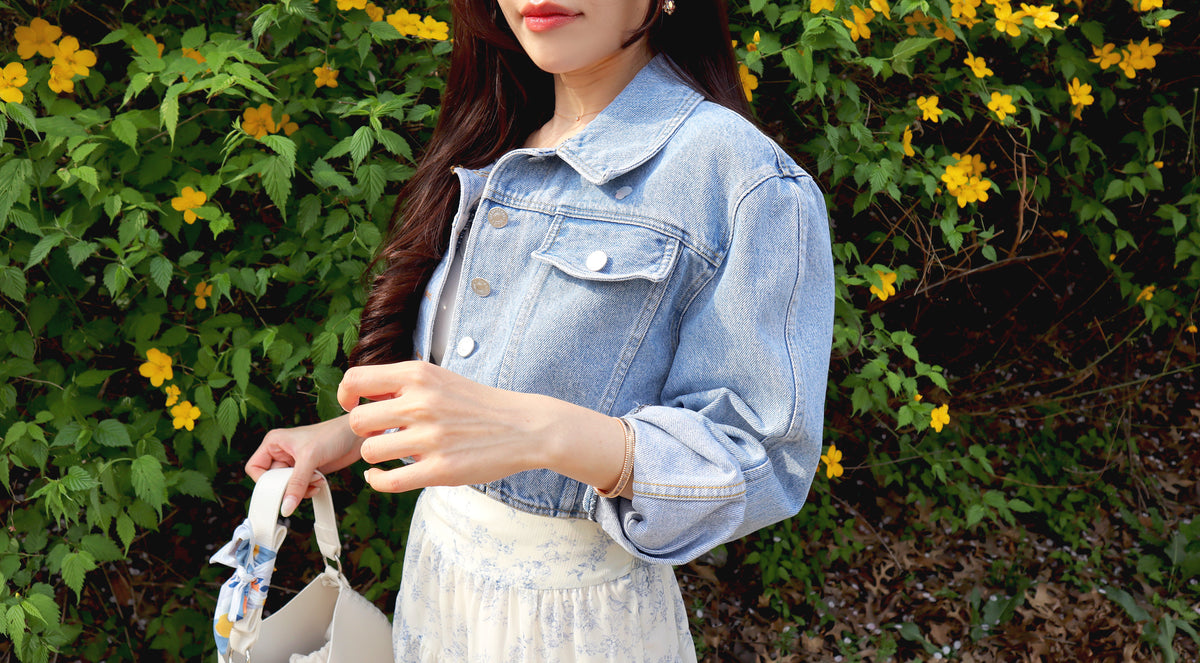 Petite Cropped Denim Jacket