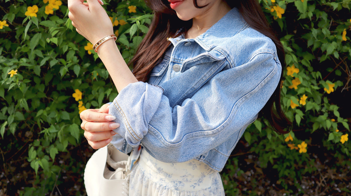 Petite Cropped Denim Jacket