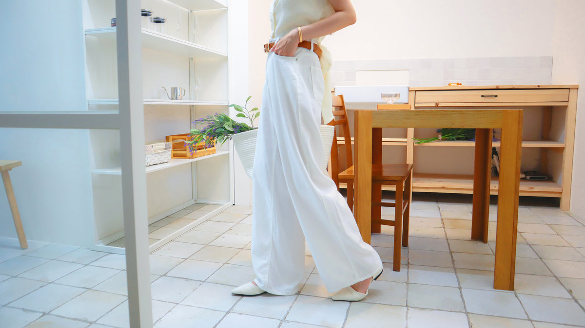 Every Weekend White Jeans