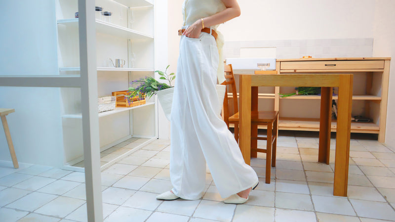 Every Weekend White Jeans
