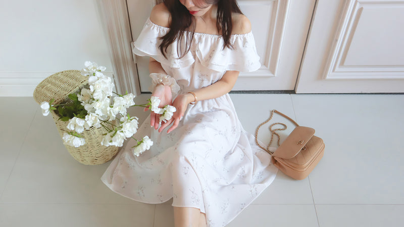 < M A D E > Blooming Flare Blouse