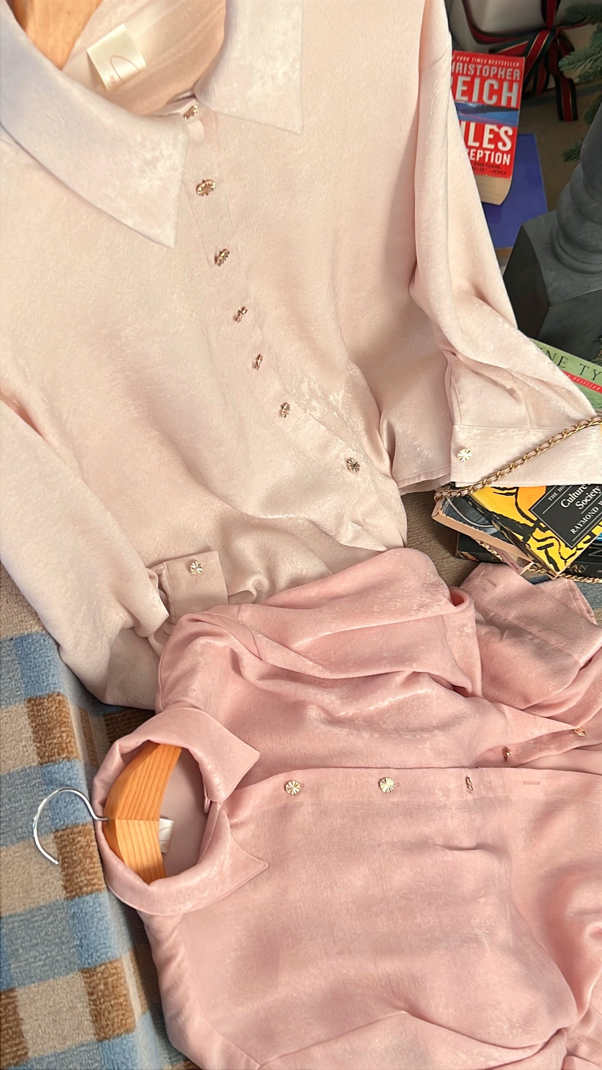 < M A D E >Velvet Luxe Coat Blouse