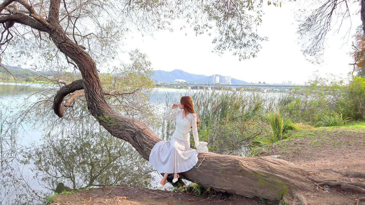 The Galactic Pleated Skirt