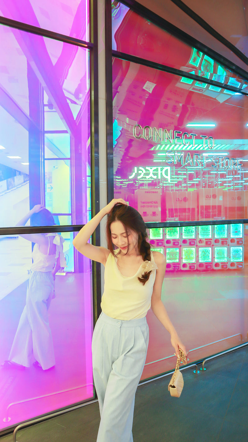 < M A D E > Flair Halter Neck Top