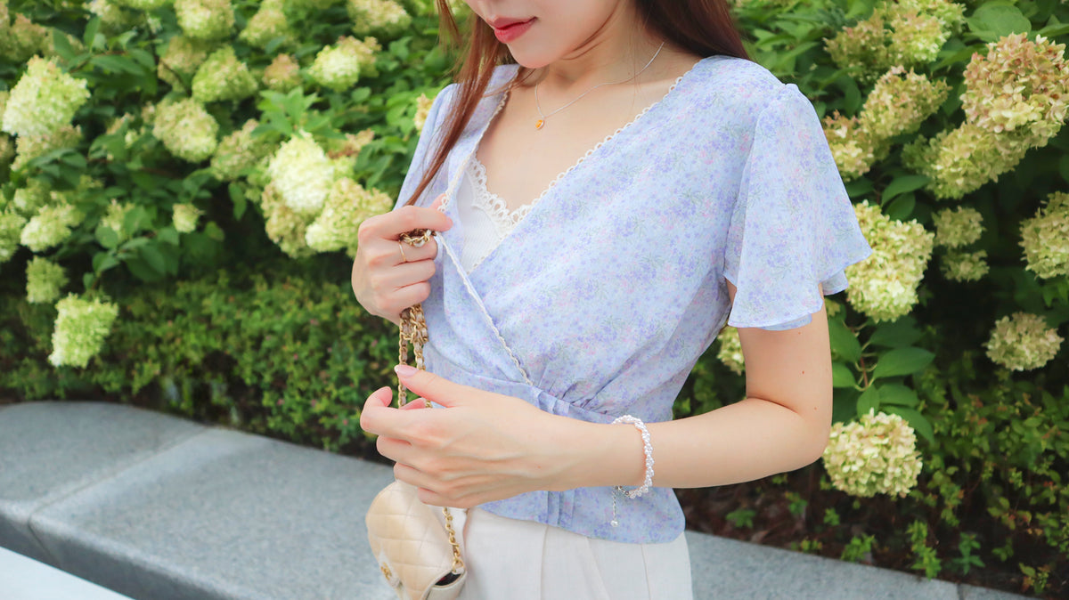 < M A D E > Lace Petal Crossover Blouse