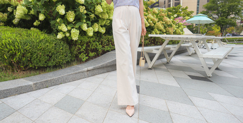 < M A D E > Uwashed Denim Slacks