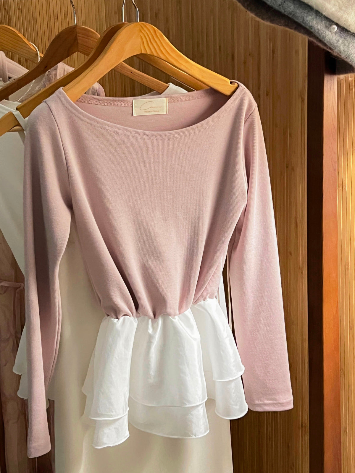 < M A D E > Snowfield Patched Top