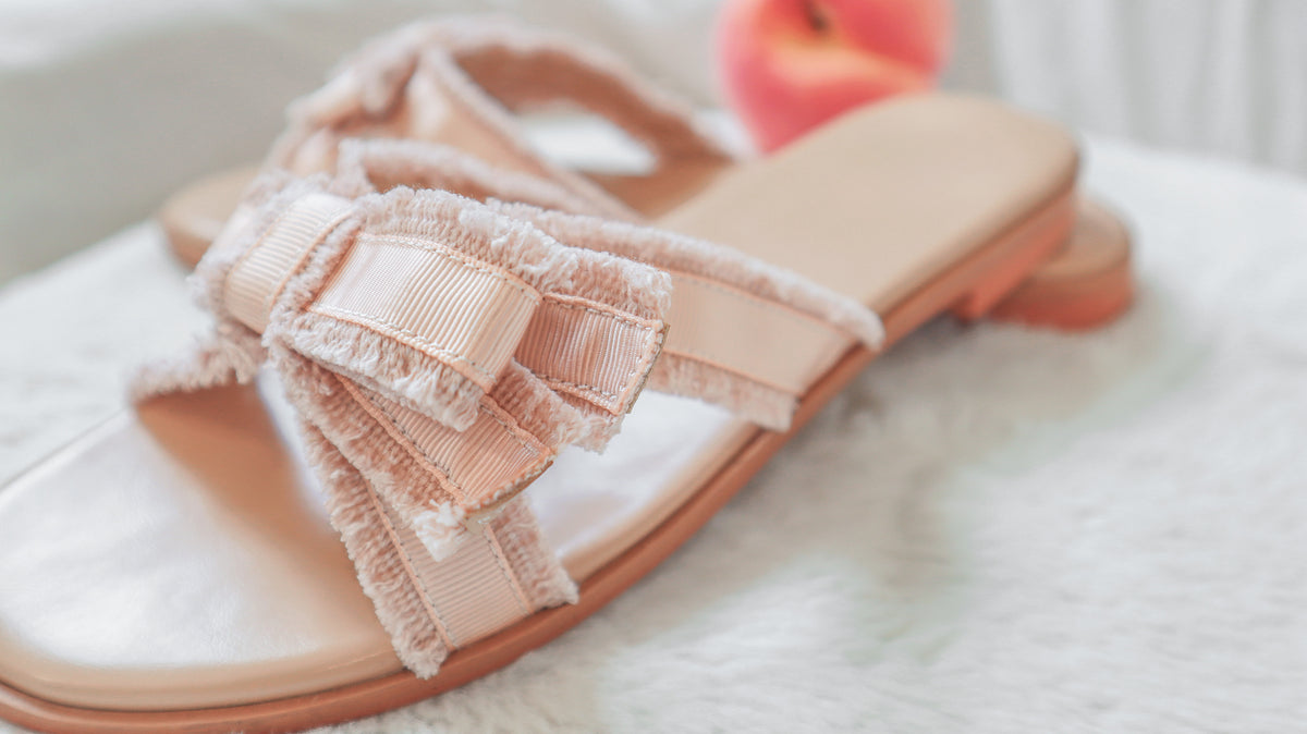 Peachy Shake Slippers