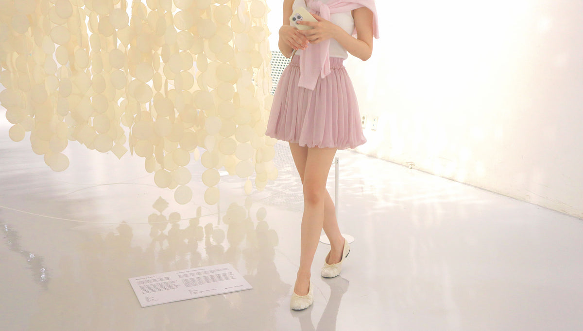 < M A D E > Airy Balloon Mini Skirt