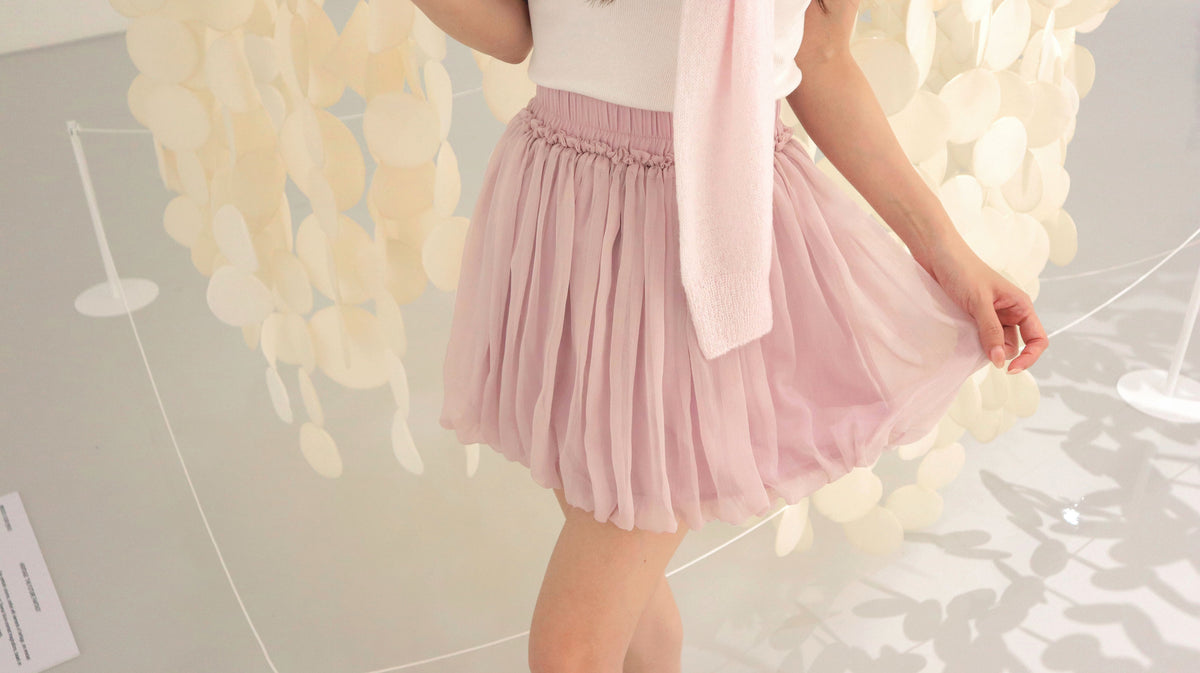 < M A D E > Airy Balloon Mini Skirt