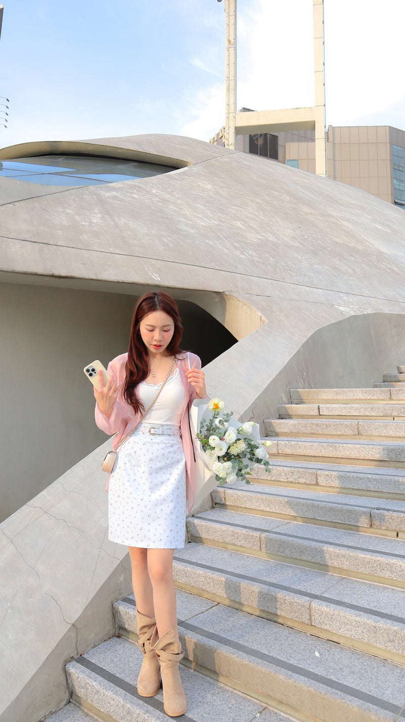 < M A D E > Freesia Roses Pencil Skirt