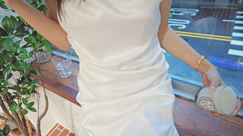 Femme Blanc Satin Dress