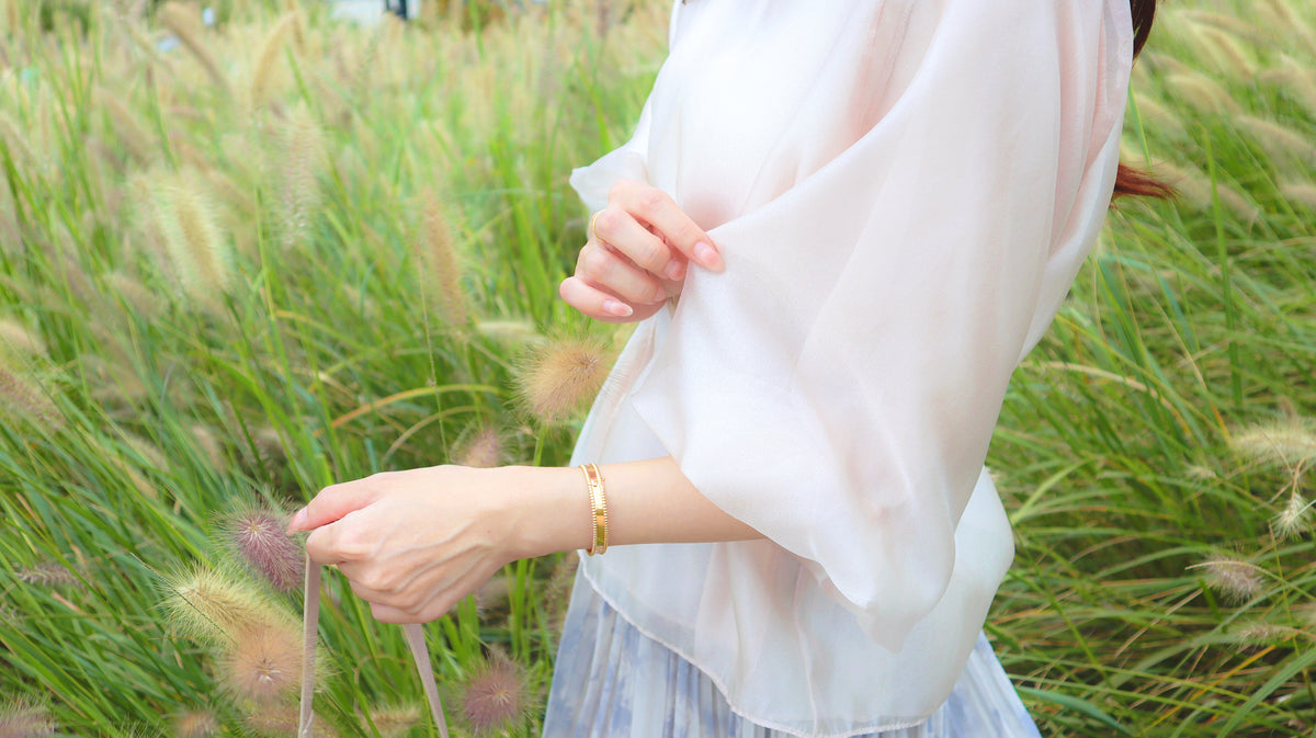 < M A D E > Breezing Organza Sheer Blouse