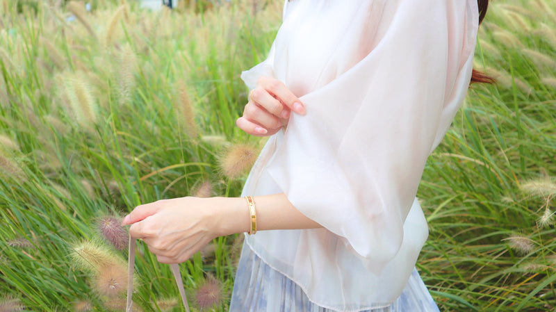 < M A D E > Breezing Organza Sheer Blouse