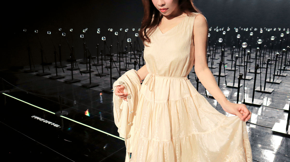 < M A D E > Moses Lace Maxi Dress