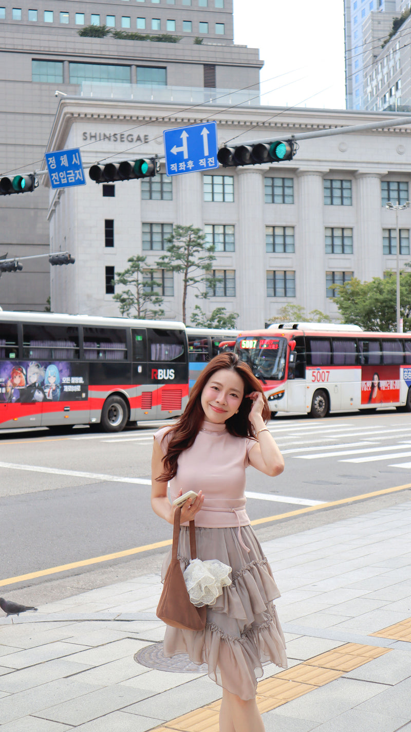 < M A D E > She Picks This Top