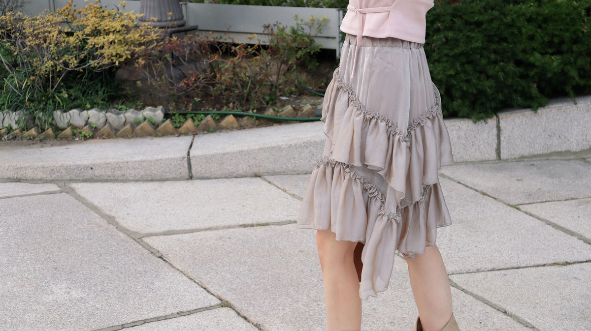 Pont Neuf Ruffle Skirt