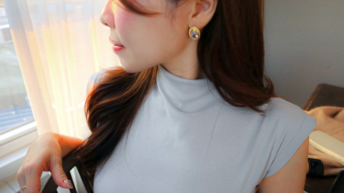 < M A D E > She Picks This Top