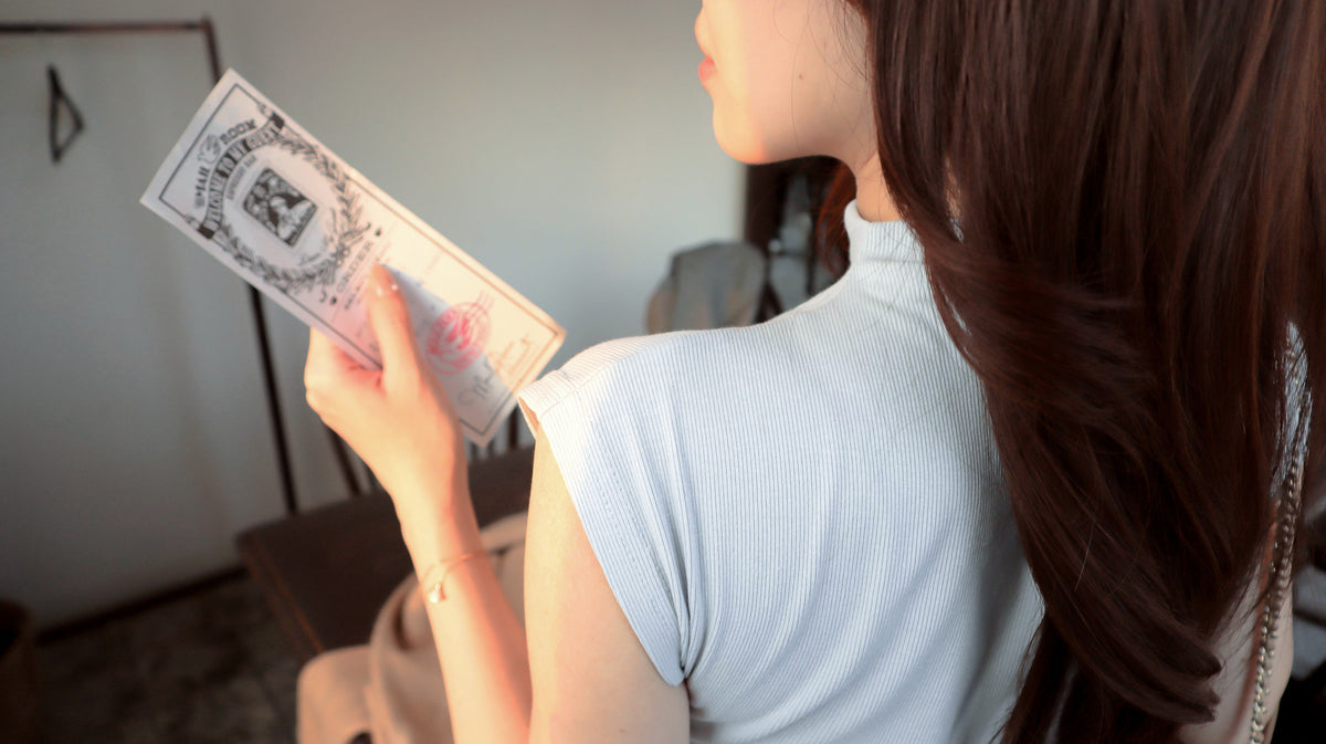 < M A D E > She Picks This Top