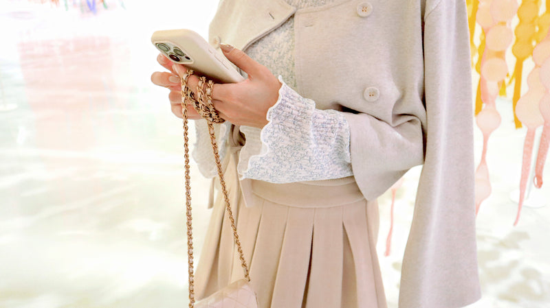 < M A D E > Gallery Morning Knitted Top