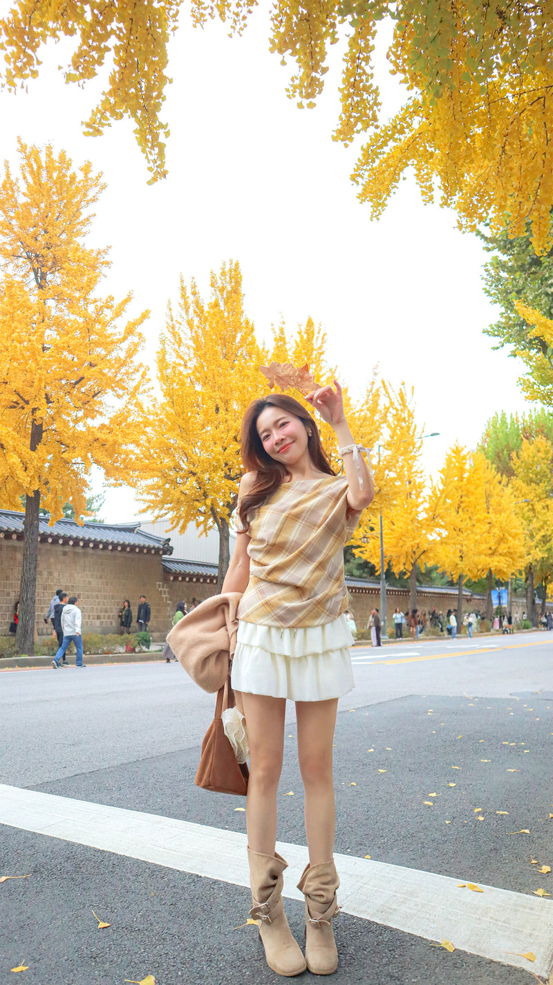 The Golden Avenue Blouse