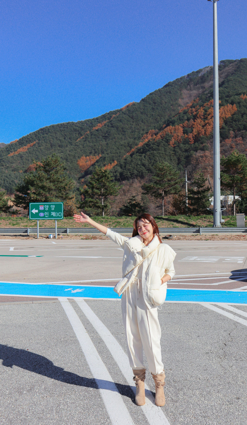 Pamper Mid Sleeves Tee