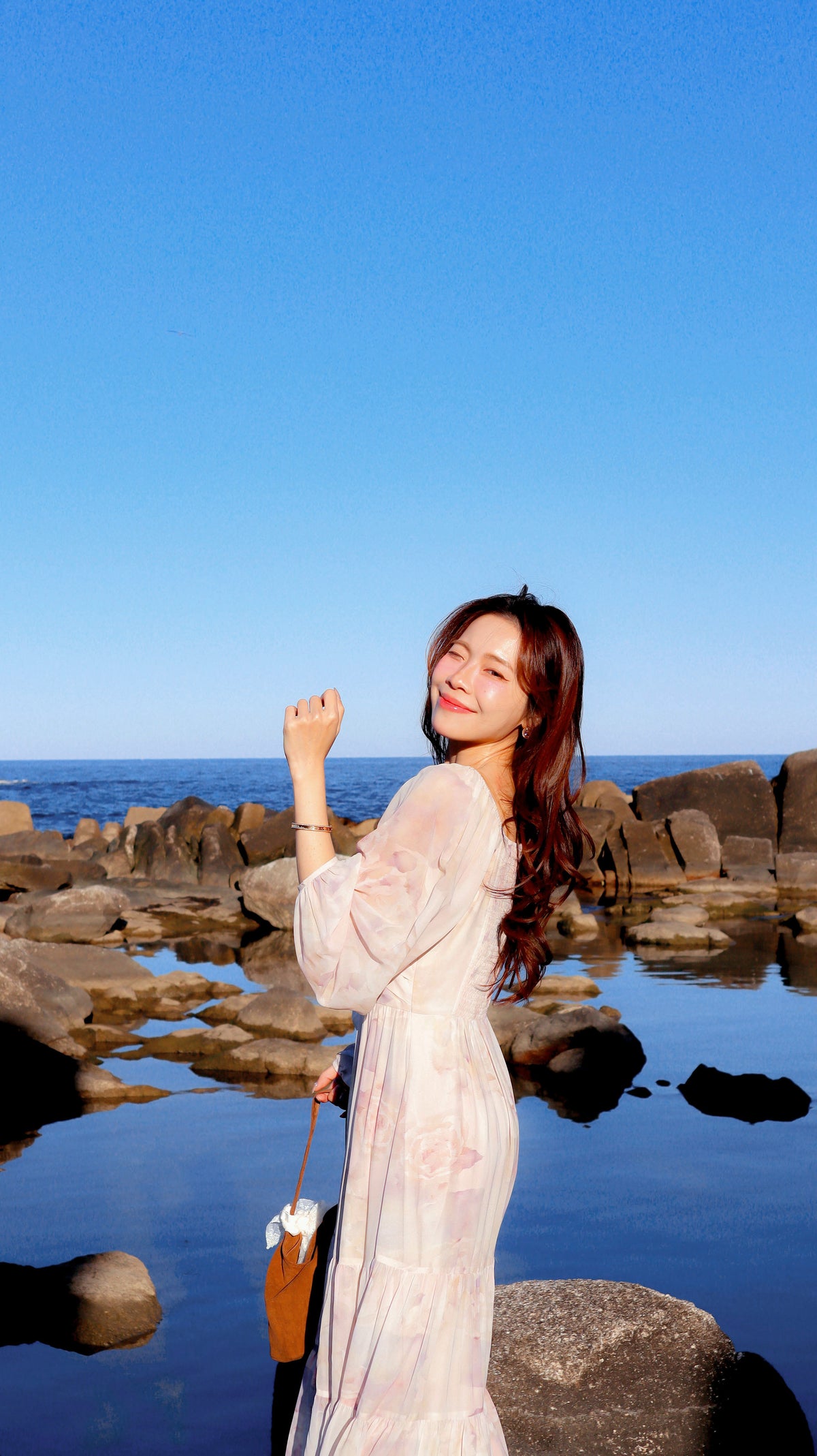 < M A D E > The Rose Cider One-Piece