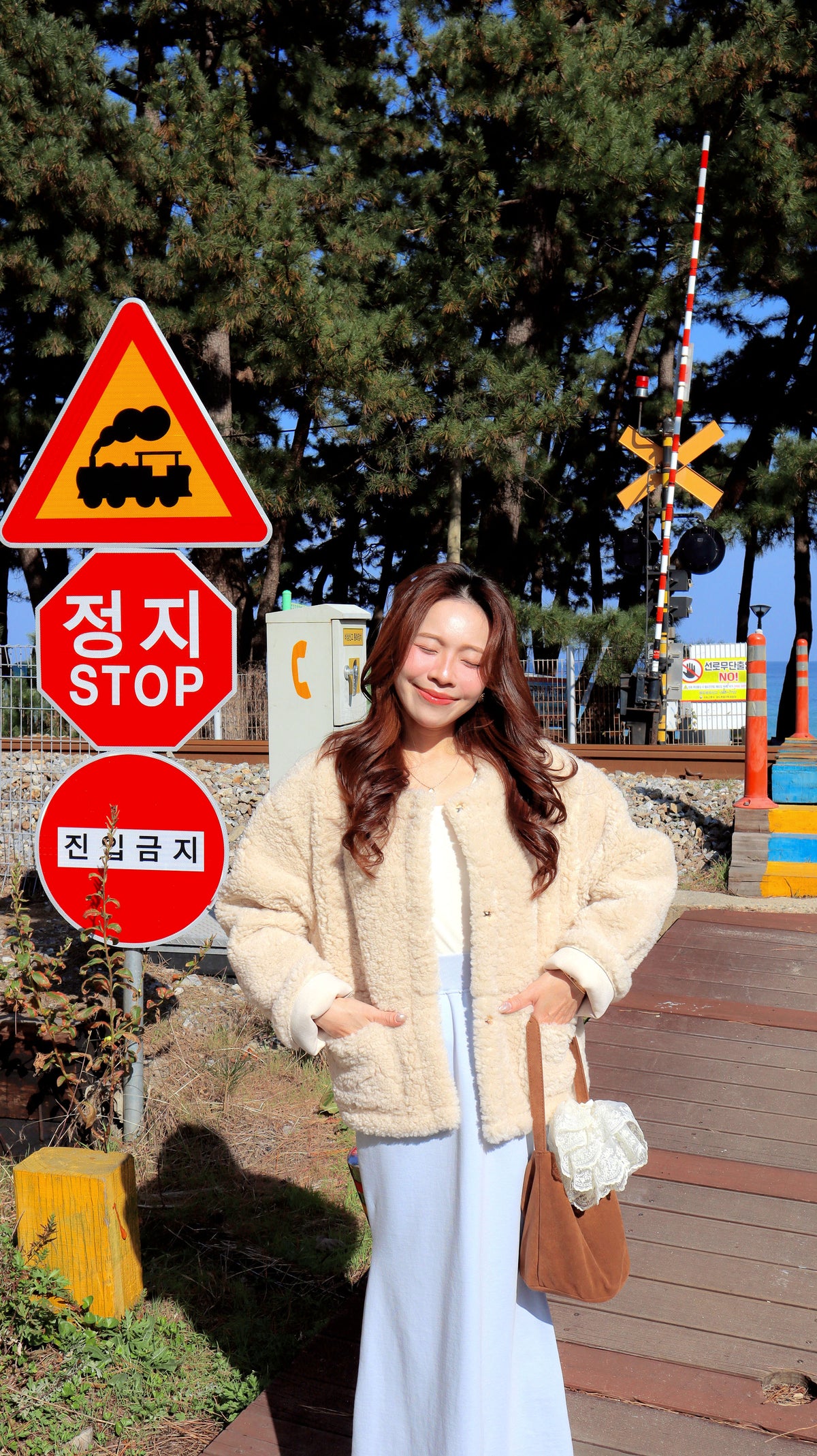 < M A D E > Cream Poodle Jacket