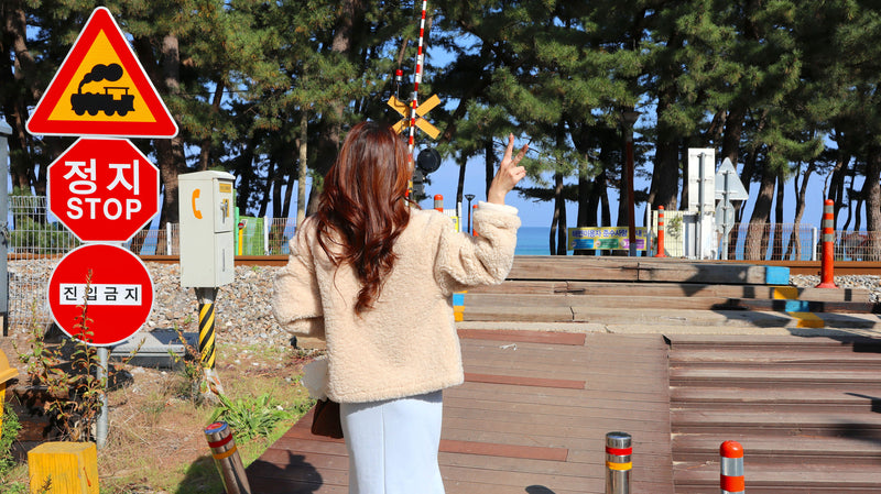 < M A D E > Cream Poodle Jacket