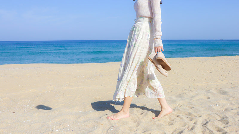 < M A D E > Rainbow Dew Wrinkle Skirt