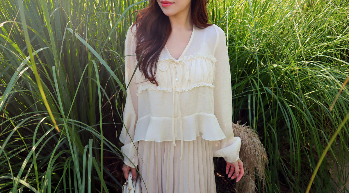 The Cast Light Sheer Blouse
