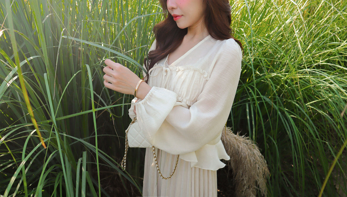 The Cast Light Sheer Blouse